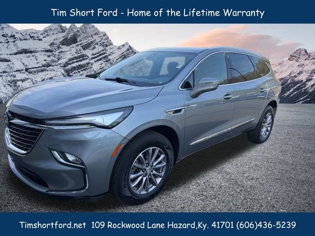 2023 Buick Enclave Essence AWD's photo