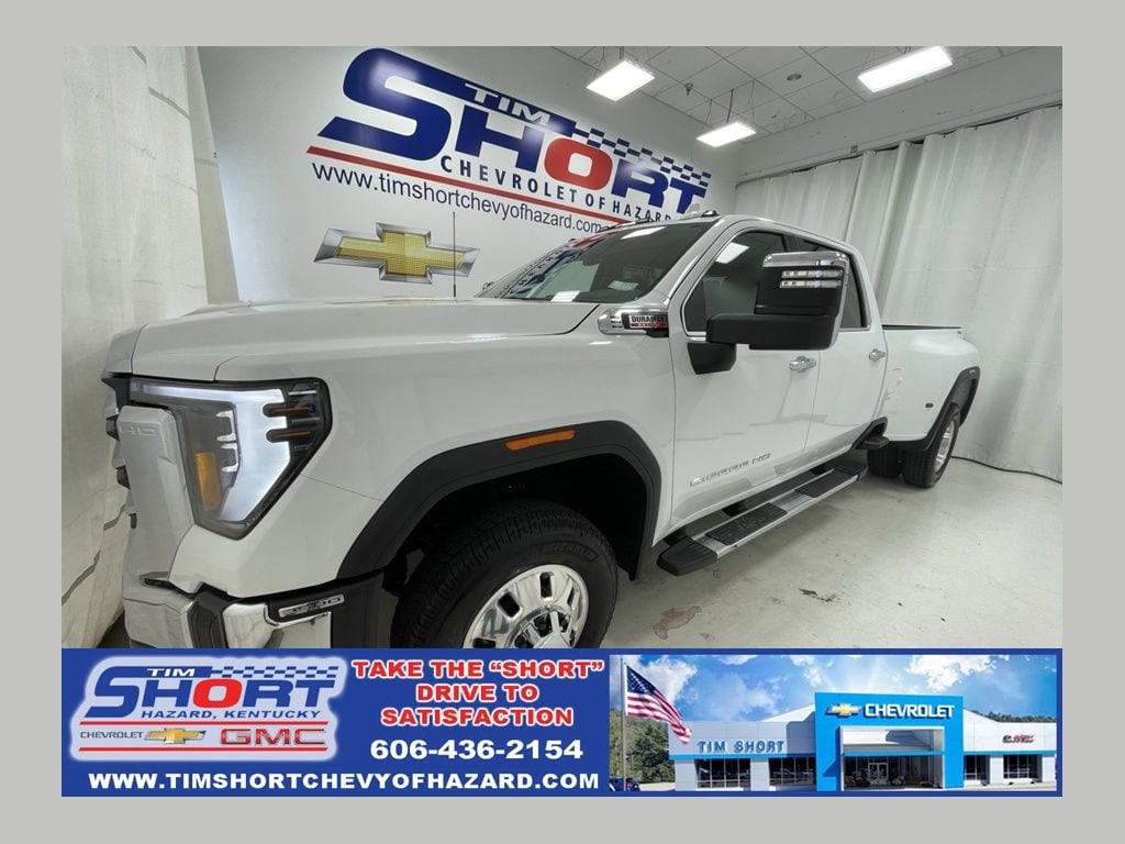 2026 GMC Sierra 4WD Crew Cab Long Box DRW SLT's photo