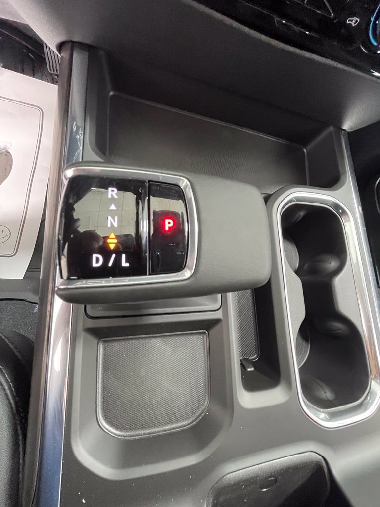 2026 GMC Sierra 1500 SLT - Photo 25