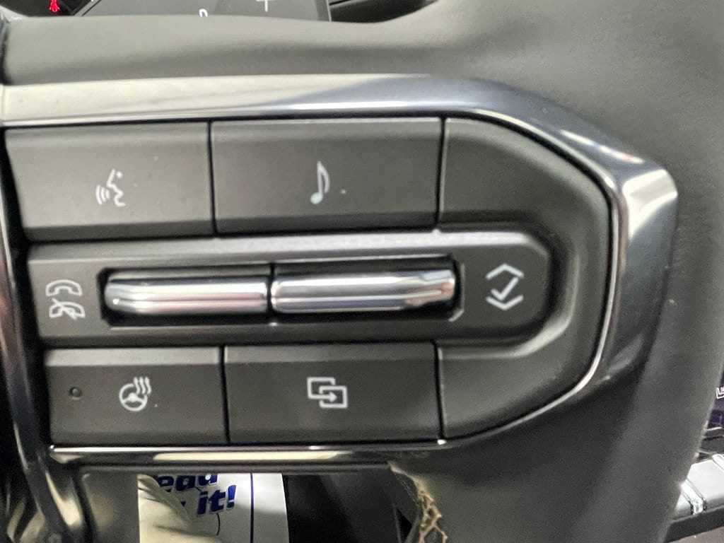 2026 GMC Yukon XL AT4 - Photo 36