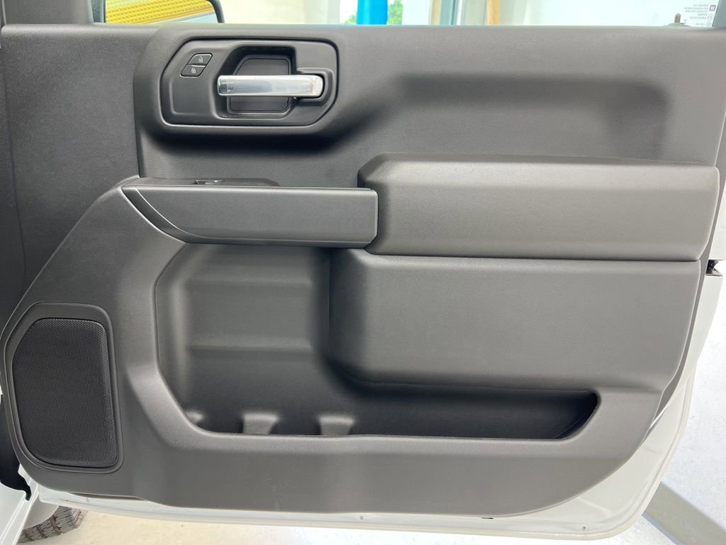 2025 GMC Sierra 2500HD Pro - Photo 8