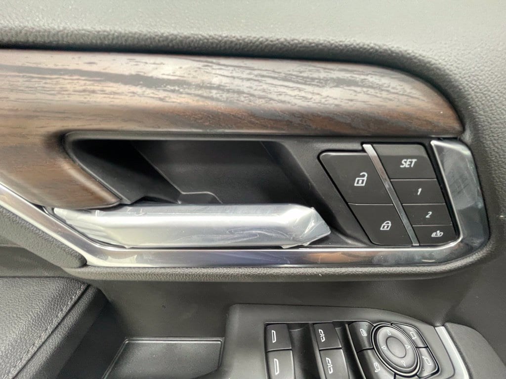 2026 GMC Sierra 1500 SLT - Photo 16