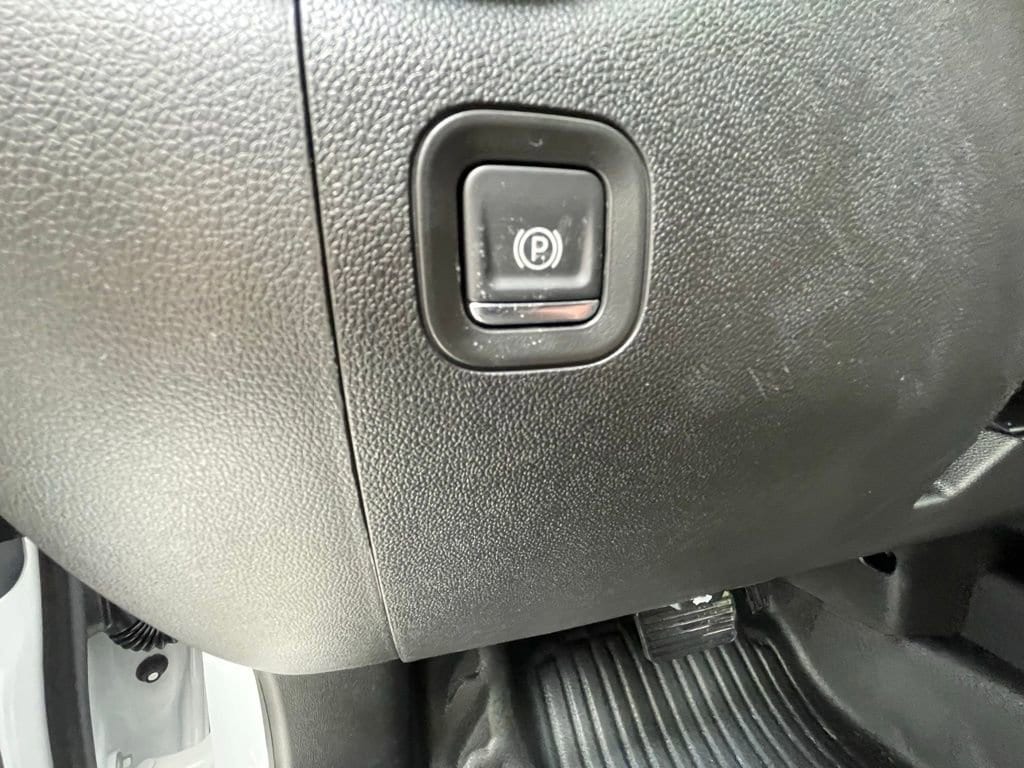 2026 GMC Sierra 1500 Pro - Photo 18