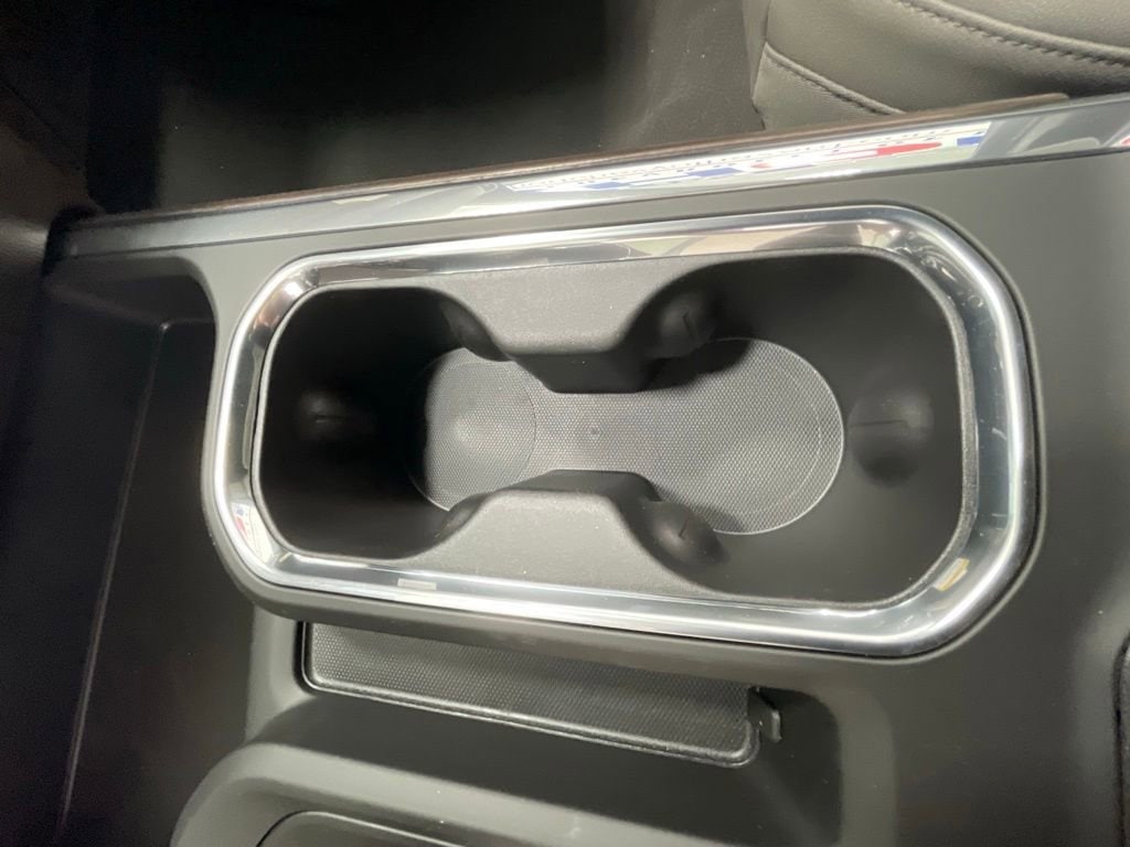 2026 GMC Sierra 1500 SLT - Photo 24