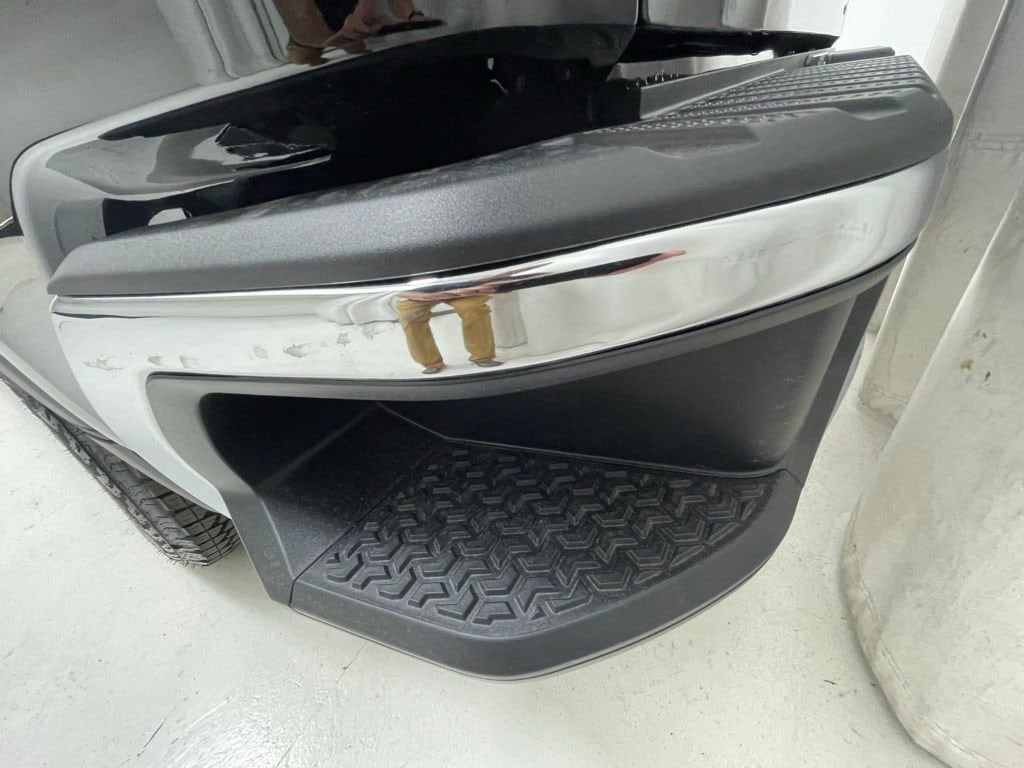 2026 GMC Sierra 1500 SLT - Photo 10