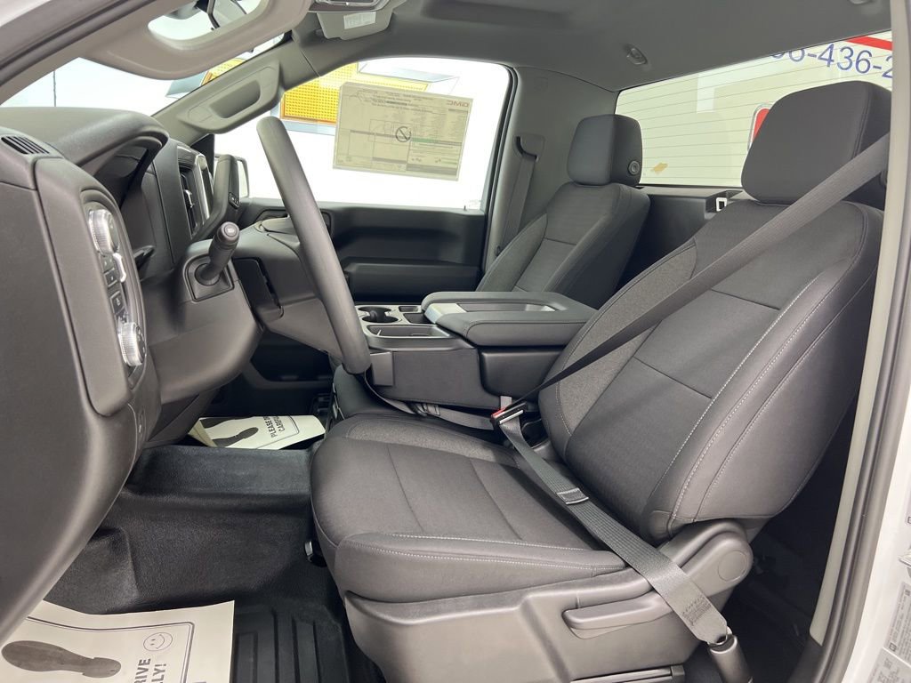 2025 GMC Sierra 2500HD Pro - Photo 13