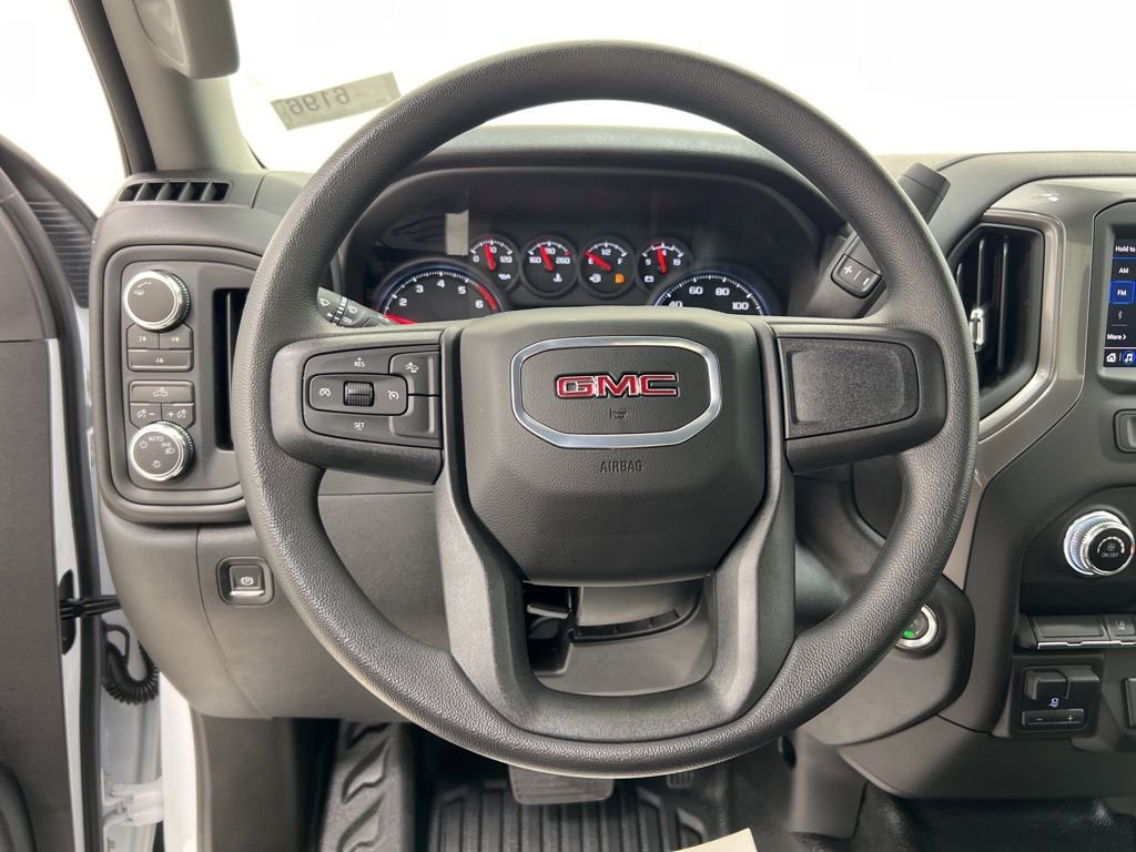 2025 GMC Sierra 2500HD Pro - Photo 15