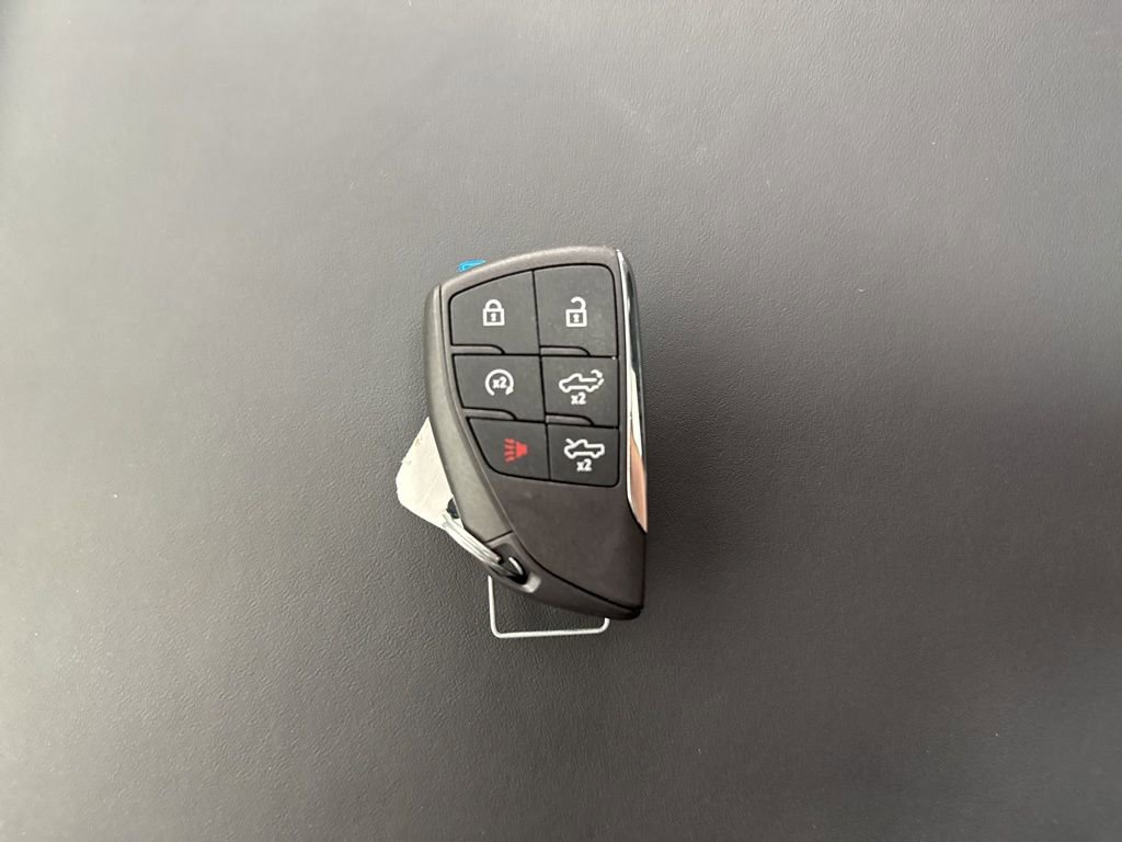 2025 GMC Sierra EV Denali - Photo 35