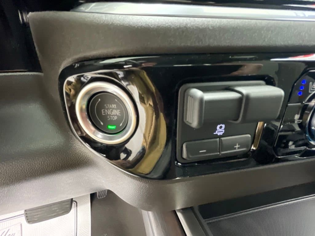 2026 GMC Sierra 1500 SLT - Photo 27