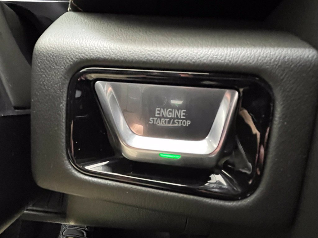 2027 GMC Yukon AT4 - Photo 42