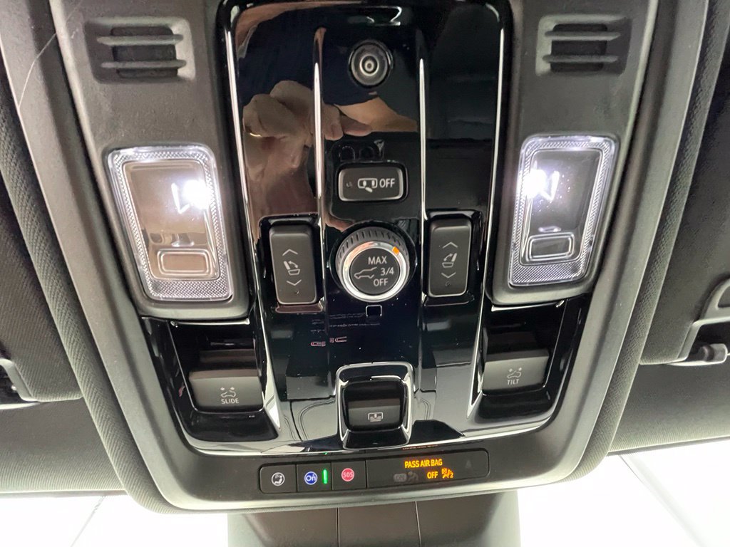 2027 GMC Yukon AT4 - Photo 29