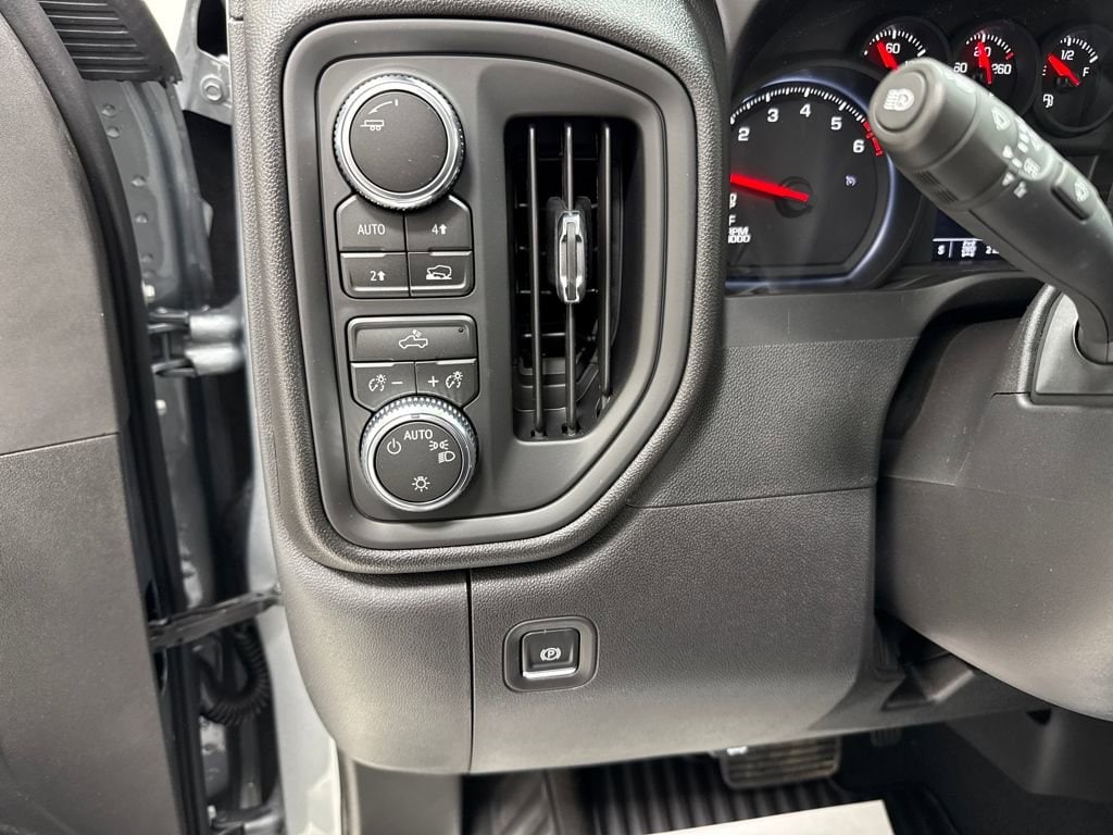 2026 GMC Sierra 1500 Pro - Photo 15