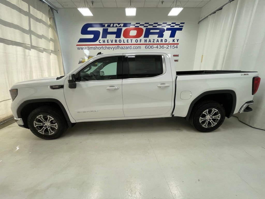 2026 GMC Sierra 1500 SLE - Photo 8