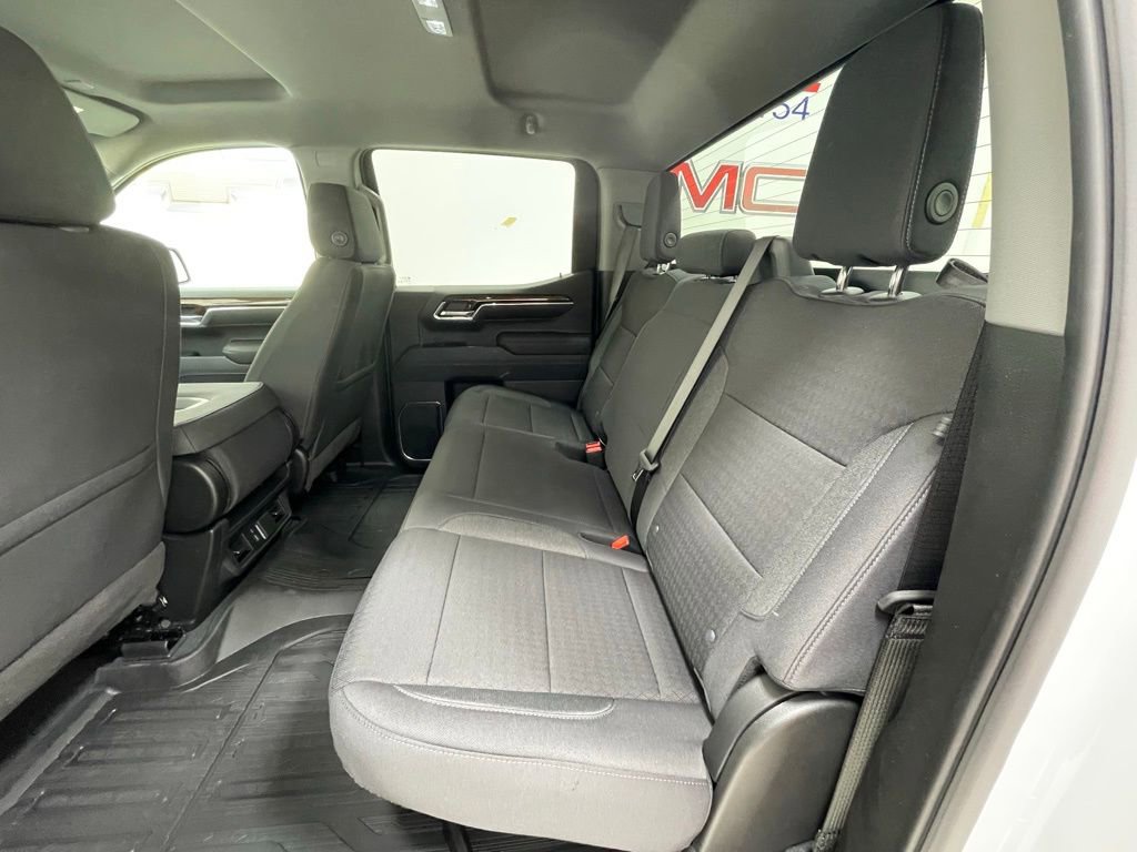 2026 GMC Sierra 1500 SLE - Photo 9