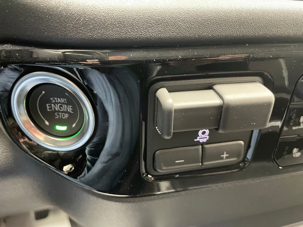 2026 GMC Sierra 3500HD SLT - Photo 34