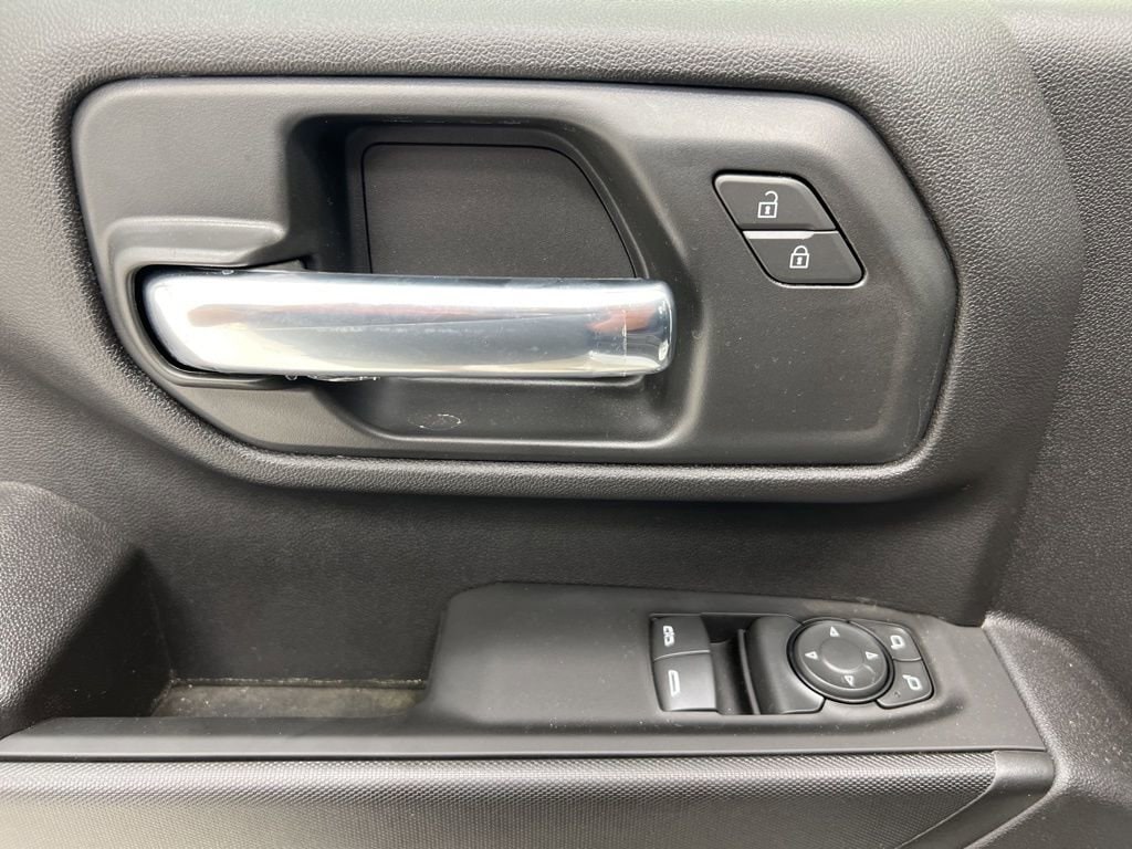 2025 GMC Sierra 2500HD Pro - Photo 12