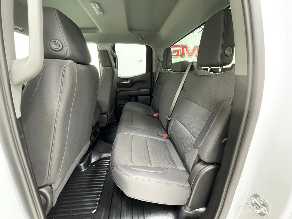 2026 GMC Sierra 1500 Pro - Photo 9