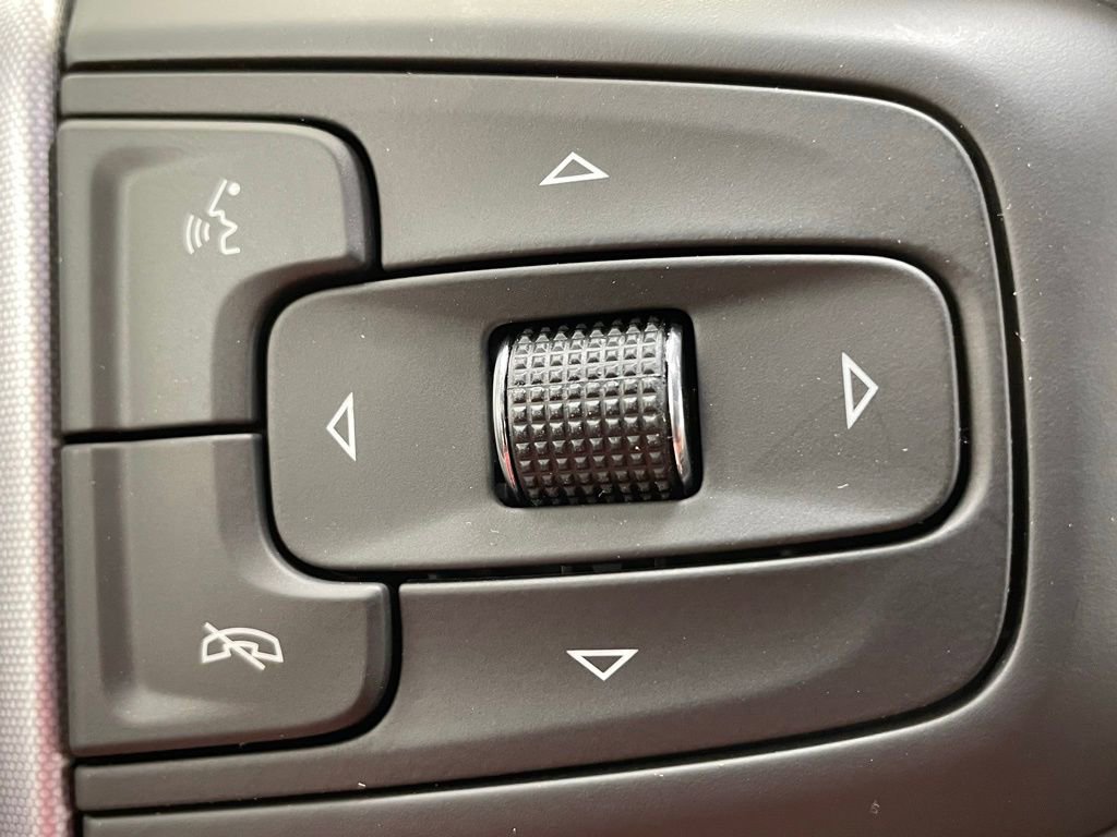 2026 GMC Sierra 1500 SLE - Photo 15