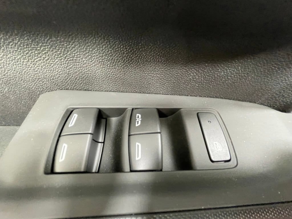 2025 GMC Sierra 2500HD Pro - Photo 15