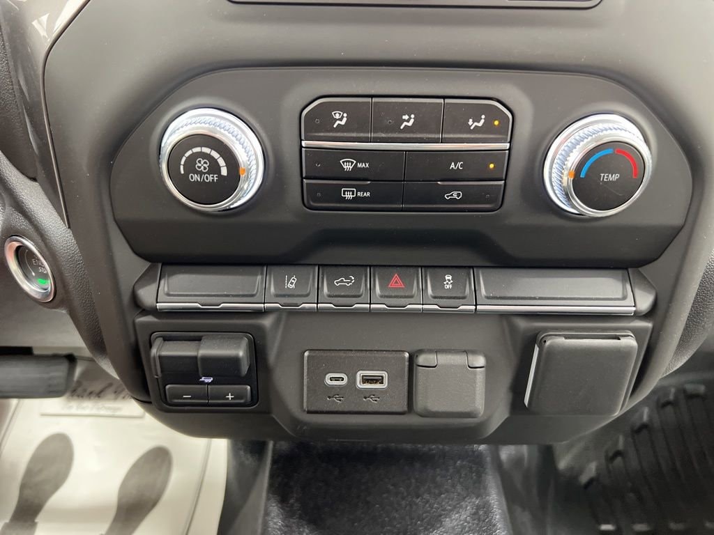 2025 GMC Sierra 2500HD Pro - Photo 22