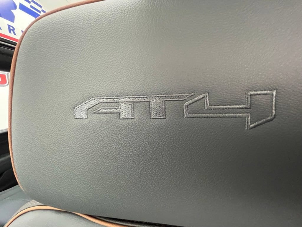 2026 GMC Yukon XL AT4 - Photo 24