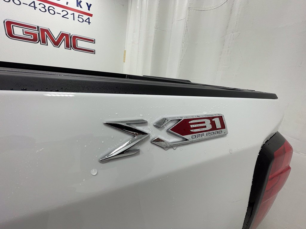 2026 GMC Sierra 1500 SLT - Photo 10