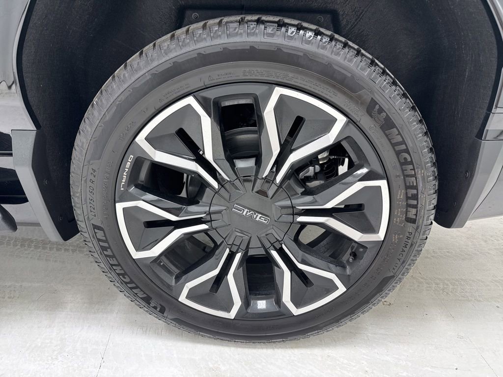 2025 GMC Sierra EV Denali - Photo 7