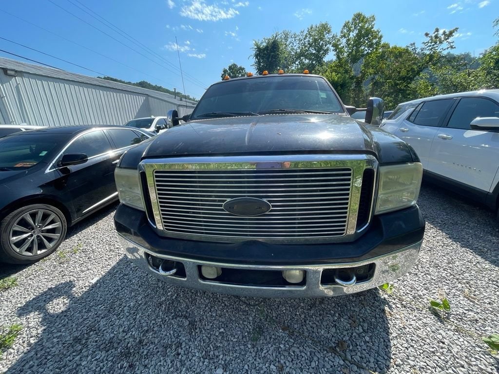 Used 2006 Ford F-350 Super Duty XL with VIN 1FTWW33P16EC88335 for sale in Hazard, KY