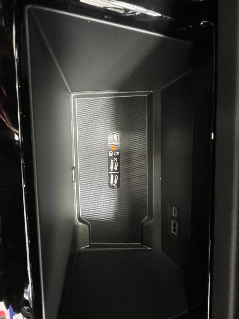 2026 GMC Yukon XL AT4 - Photo 28