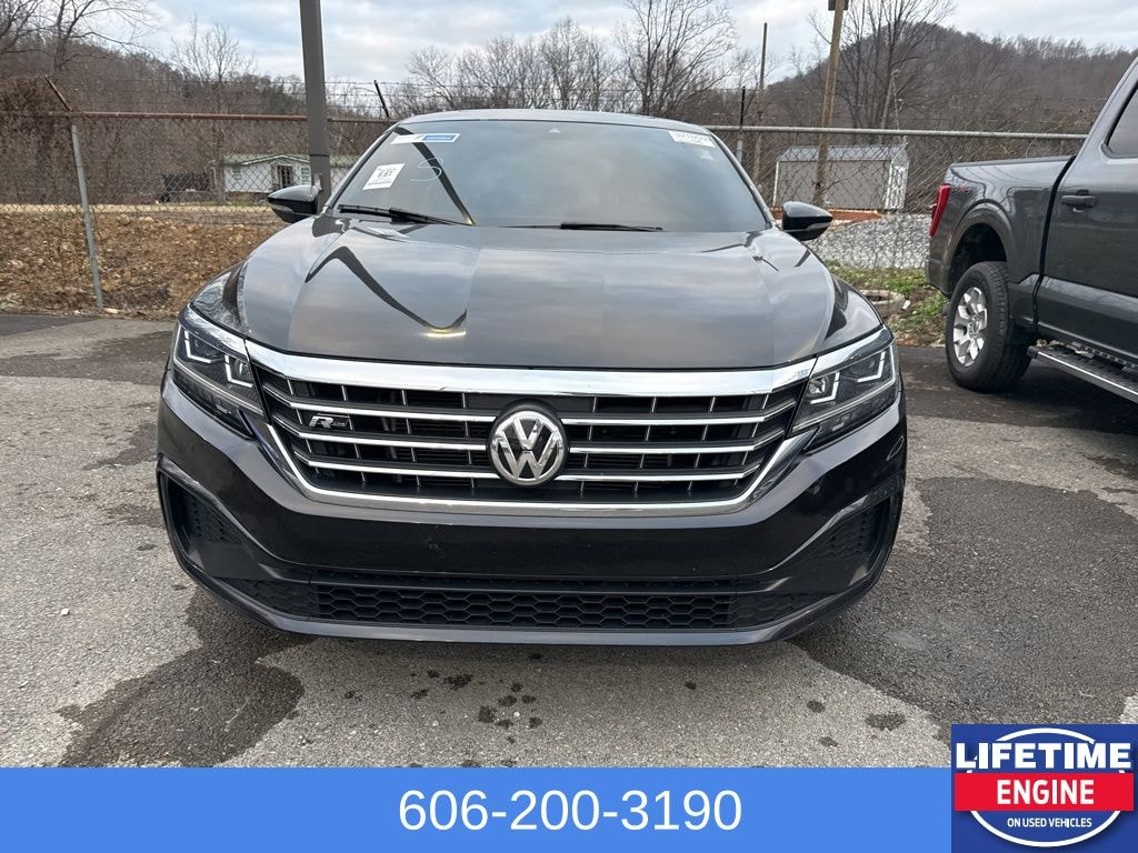 Used 2021 Volkswagen Passat 2.0T R-Line Sedan
