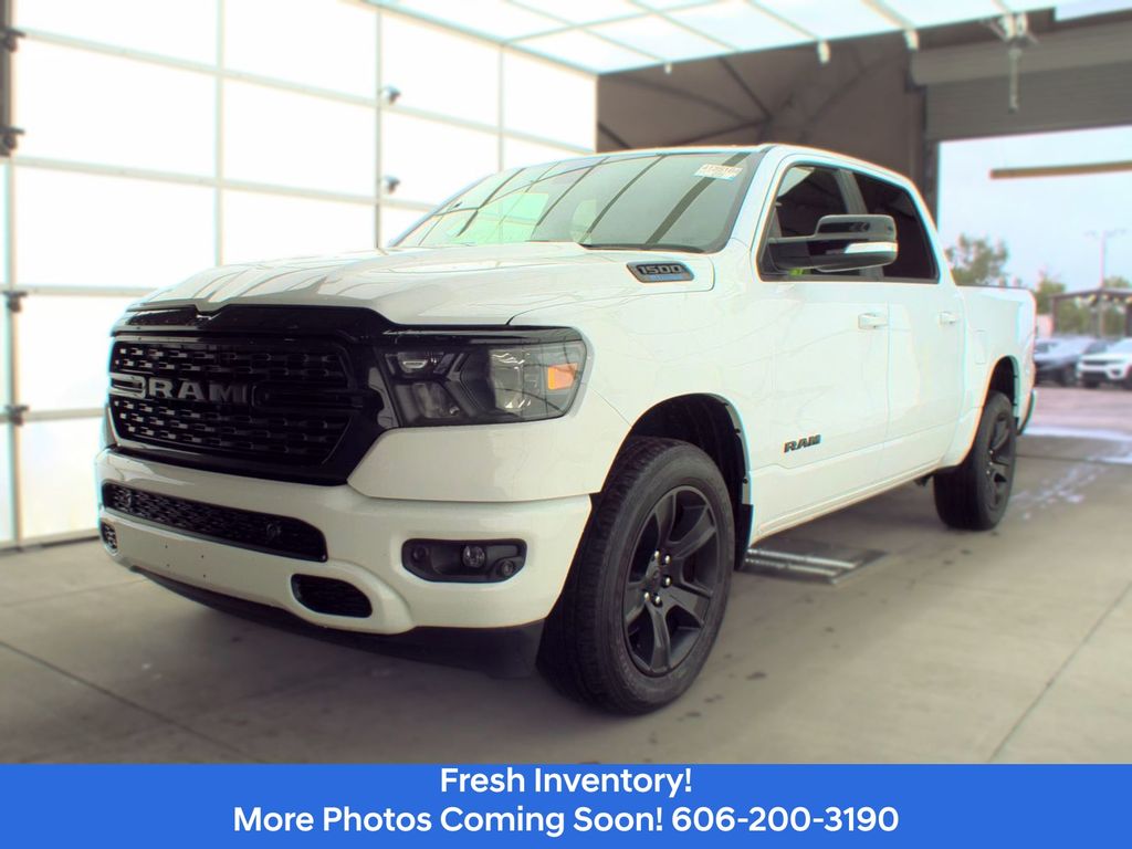 2022 RAM 1500 Big Horn/Lone Star 4x4 Crew Cab 5'7's photo