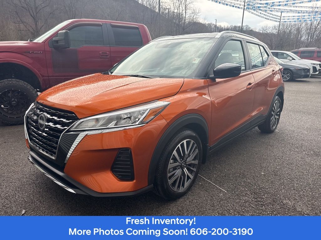 2023 Nissan Kicks SV