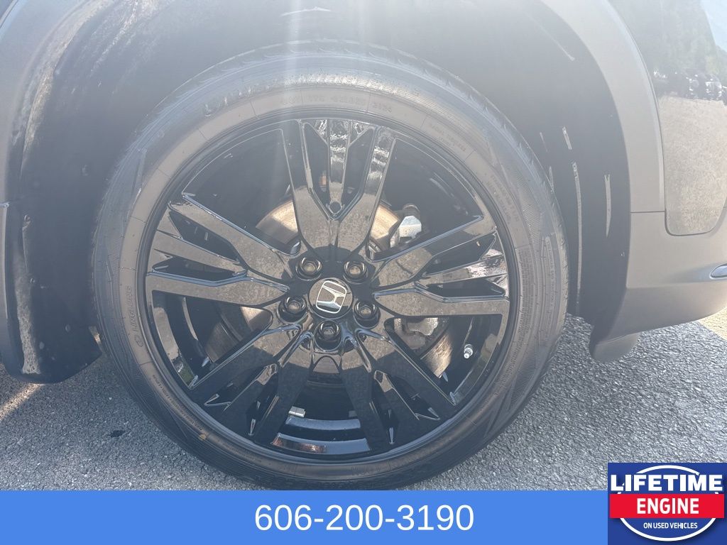 2022 Honda Pilot Special Edition photo 4