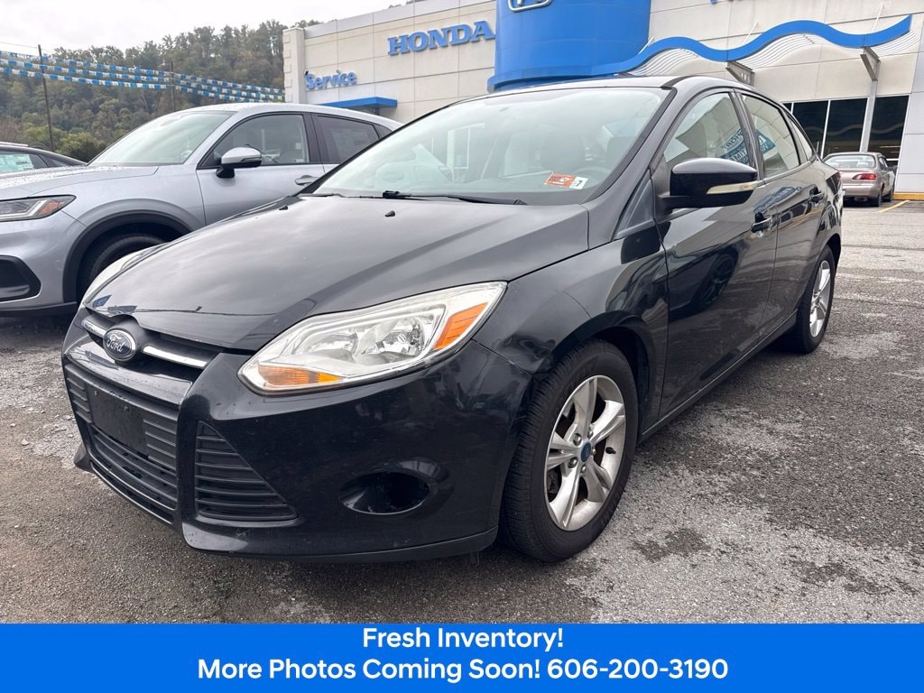 Used 2013 Ford Focus SE with VIN 1FADP3F27DL242785 for sale in Ivel, KY