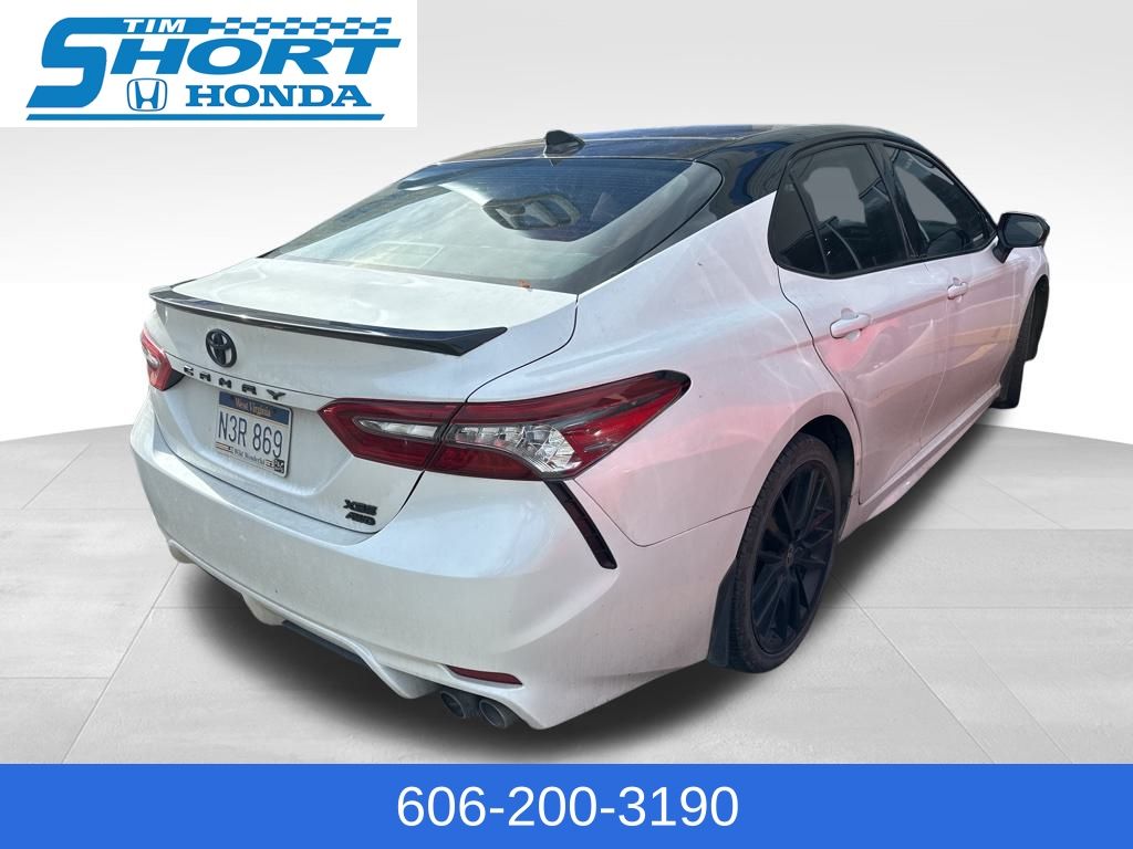 2023 Toyota Camry XSE photo 3