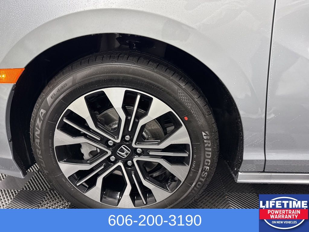 2026 Honda Odyssey Elite - Photo 15