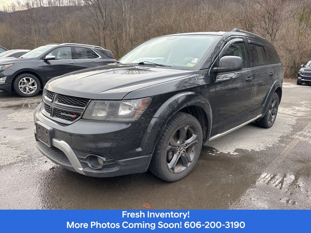 2018 Dodge Journey Crossroad's photo