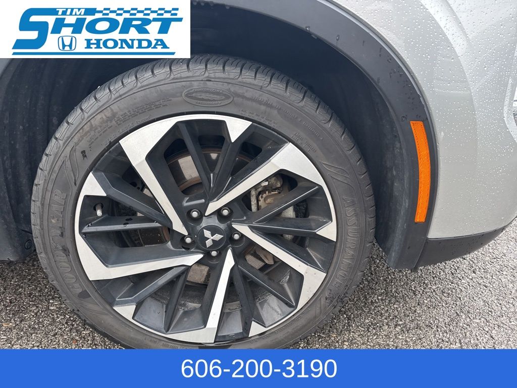 2024 Mitsubishi Outlander SE Ralliart photo 4