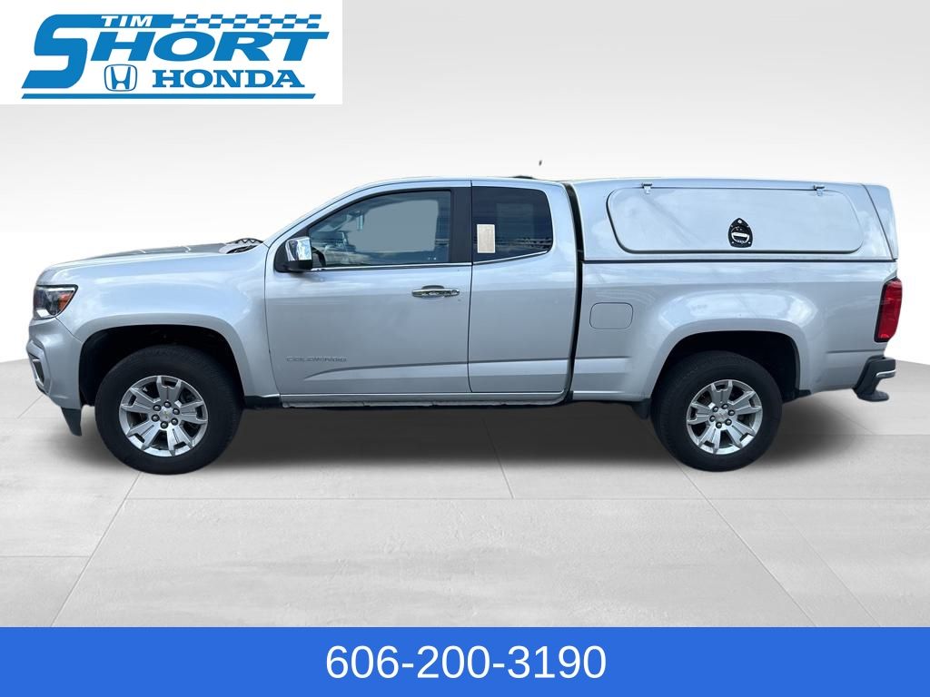 2022 Chevrolet Colorado LT photo 2
