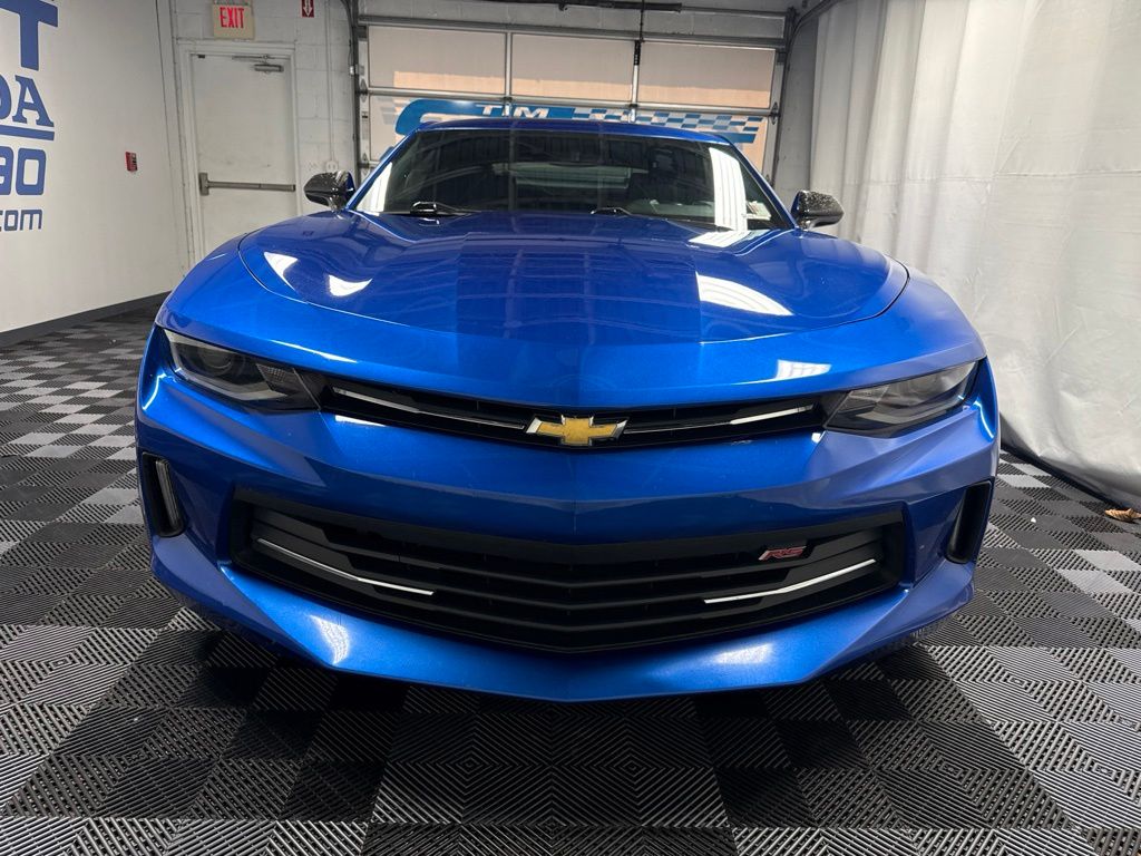 Used 2017 Chevrolet Camaro 2LT with VIN 1G1FC1RS2H0148683 for sale in Ivel, KY