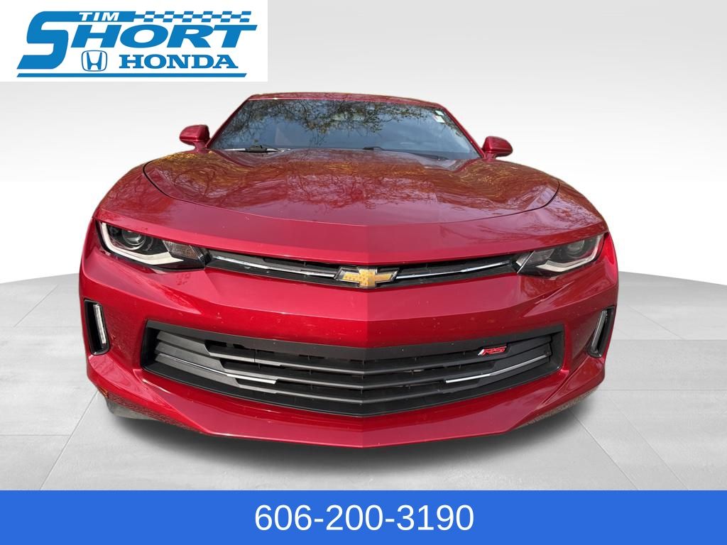 2017 Chevrolet Camaro 2LT photo 2