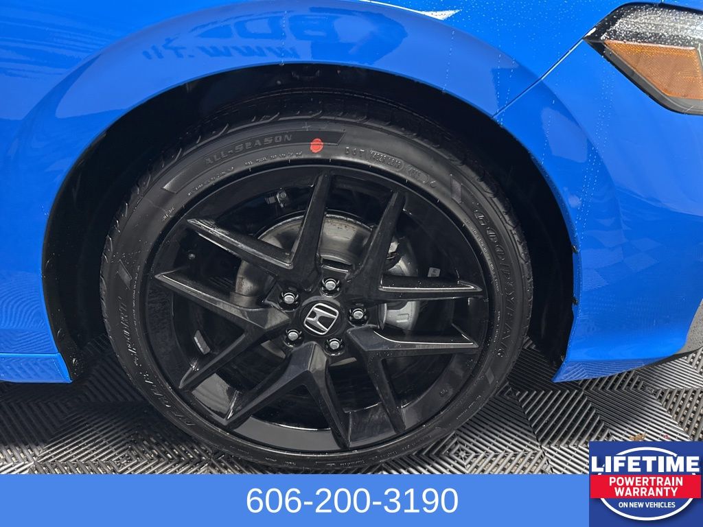 2026 Honda Civic Sport Hatchback photo 4