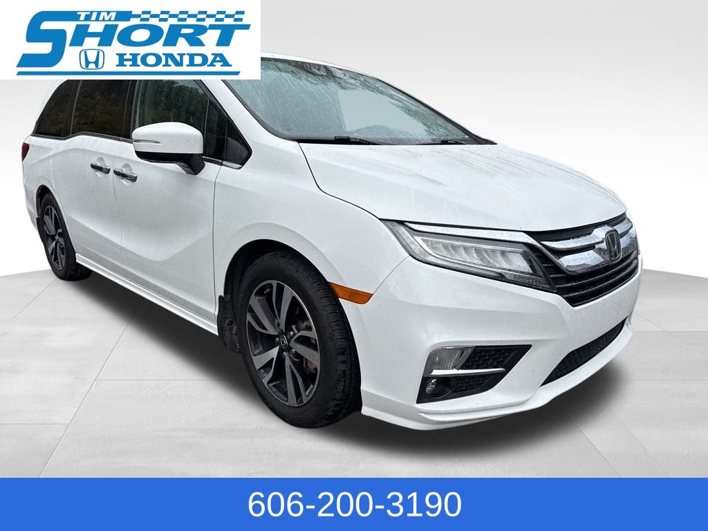 2020 Honda Odyssey Elite photo 3
