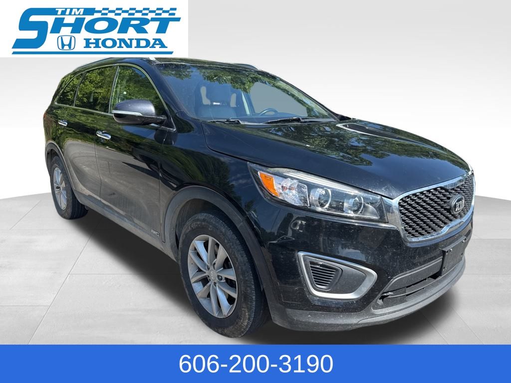 2017 Kia Sorento LX photo 3