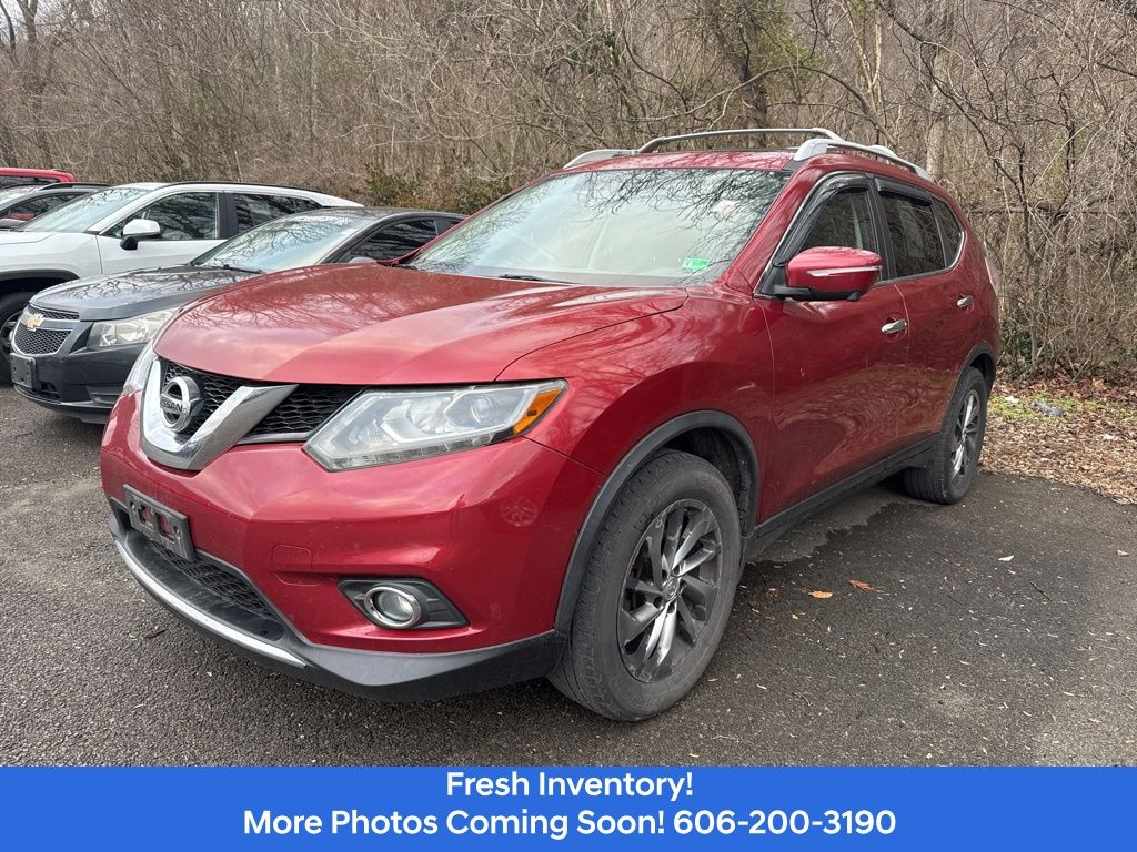 2014 Nissan Rogue SL's photo