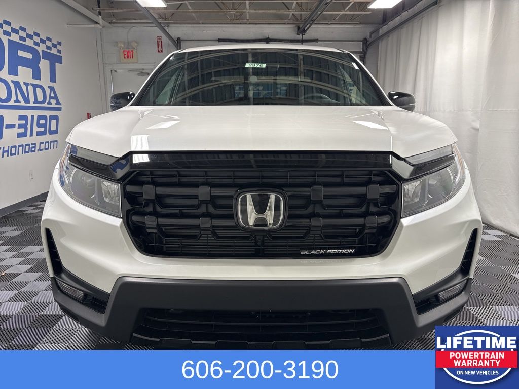 2026 Honda Ridgeline Black Edition photo 2
