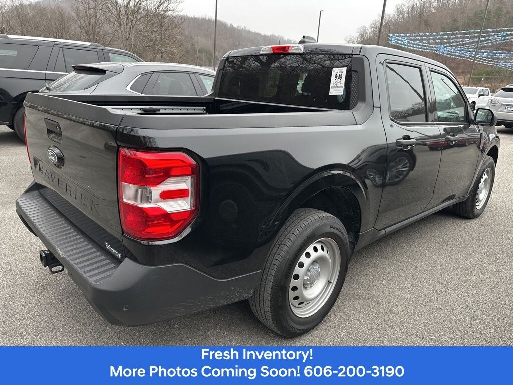 Used 2025 Ford Maverick XL Truck SuperCrew