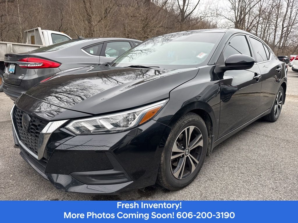 2023 Nissan Sentra SV's photo