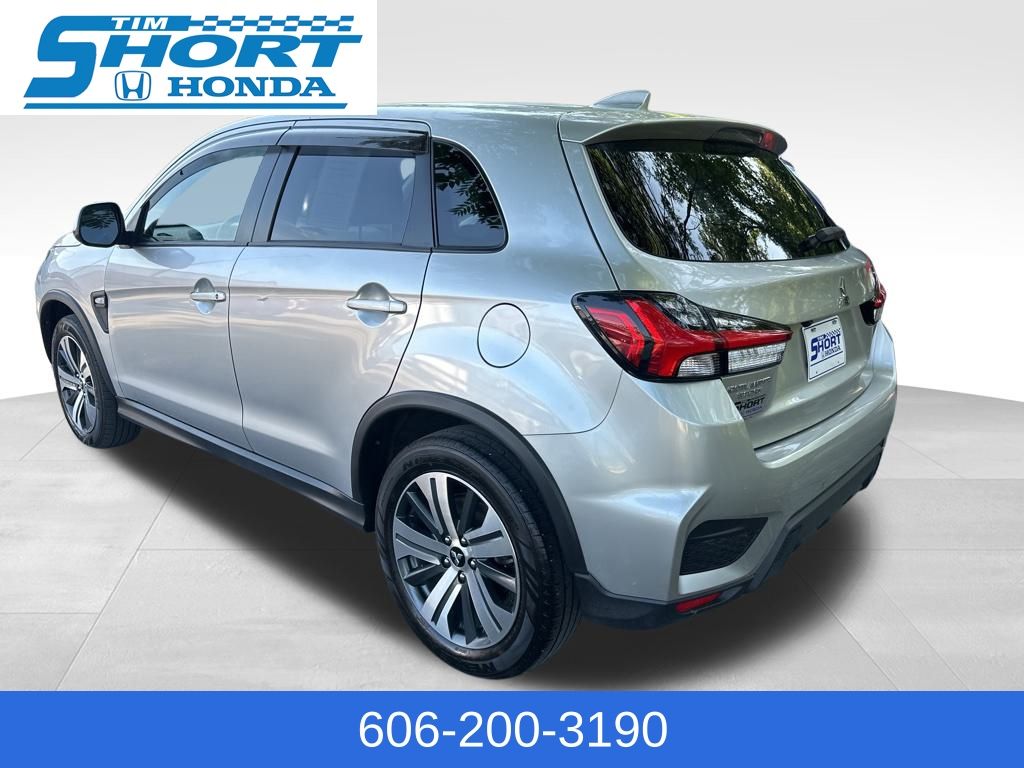 2024 Mitsubishi Outlander Sport ES LE SE photo 3