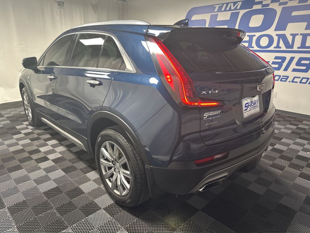 Used 2019 Cadillac XT4 Luxury with VIN 1GYFZDR43KF228999 for sale in Ivel, KY